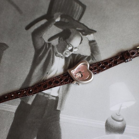 Valdawn Betty Boop Watch - Picture 4 of 6